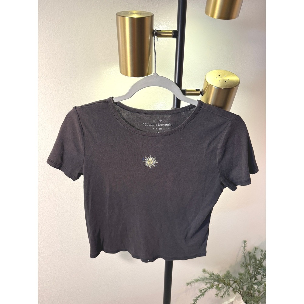 Common Threads y2k 90s skater delias grunge sun baby crop tee black SM faded guc